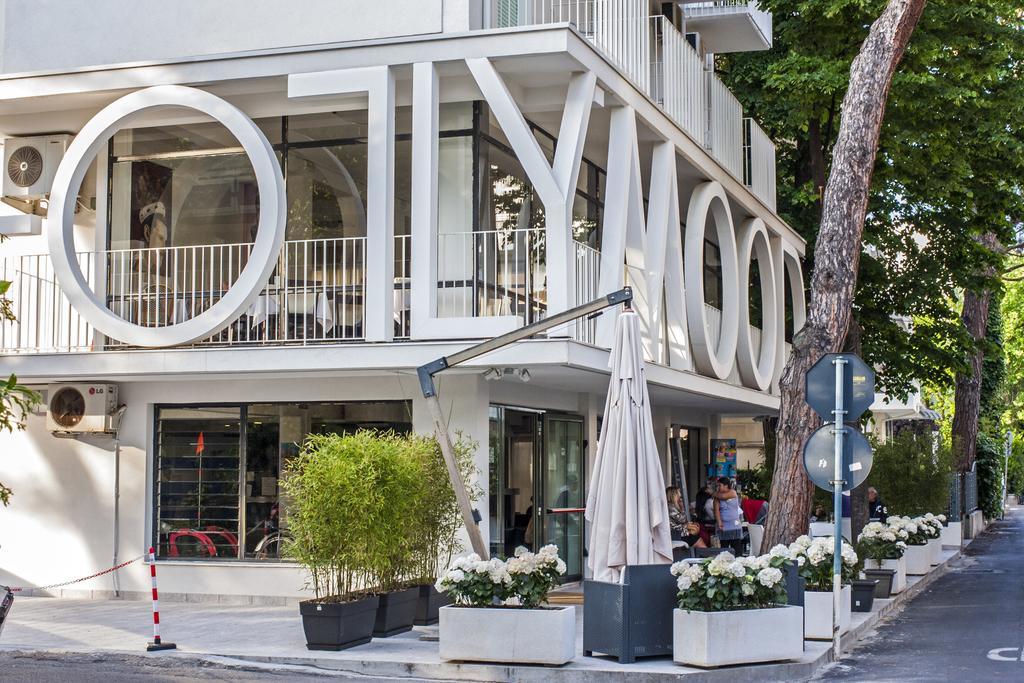 ריצ'יונה Hotel Hollywood מראה חיצוני תמונה